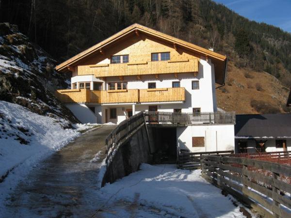 Michelas - Hof Umhausen Dış mekan fotoğraf