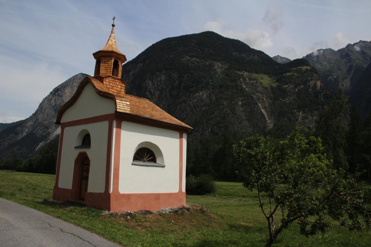Michelas - Hof Umhausen Dış mekan fotoğraf
